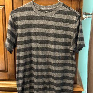 Men's/ teens Op shirt. 1 grey and blue striped T-shirt, size medium.